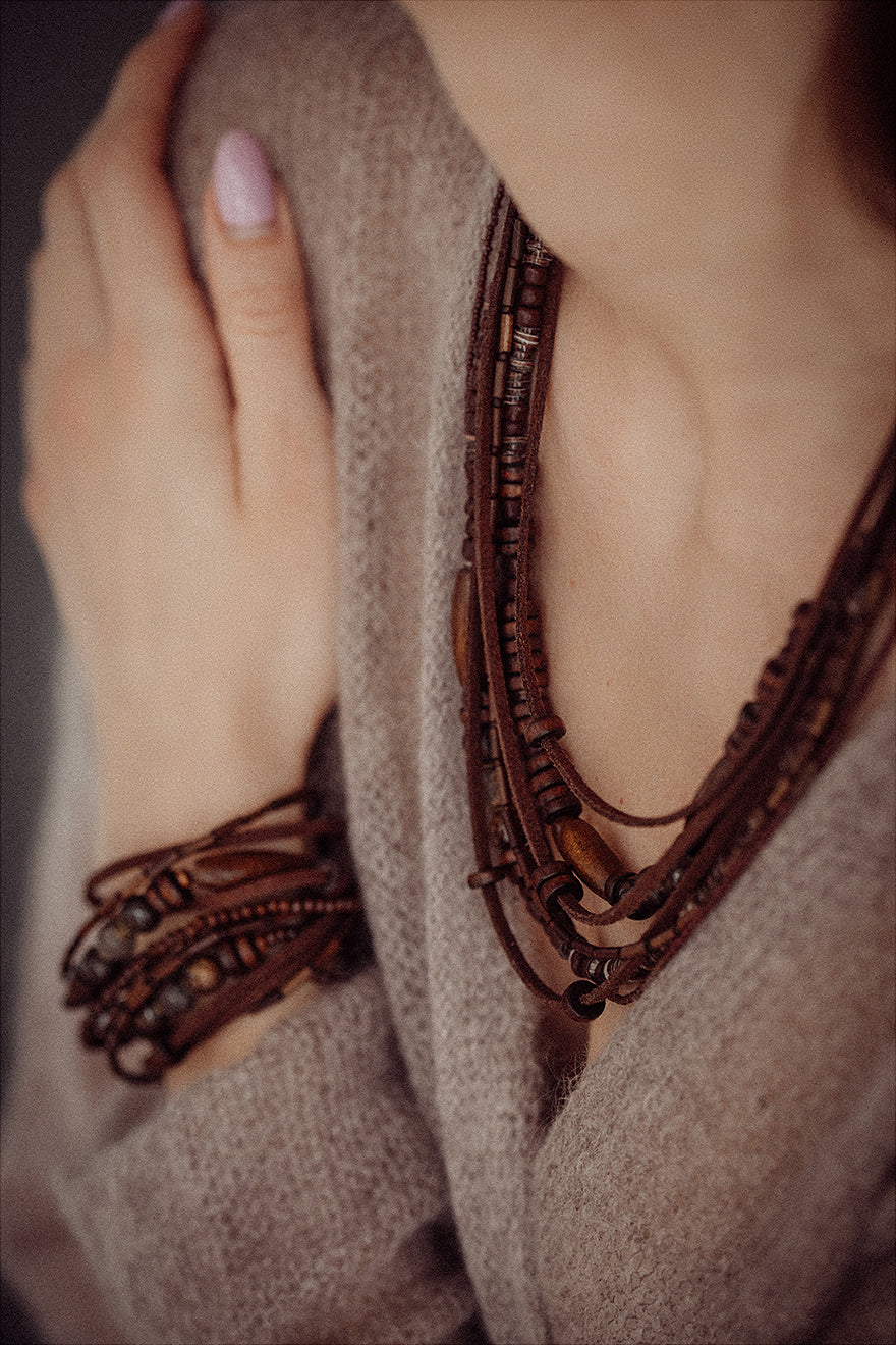 Multilayer bead string jewelry set