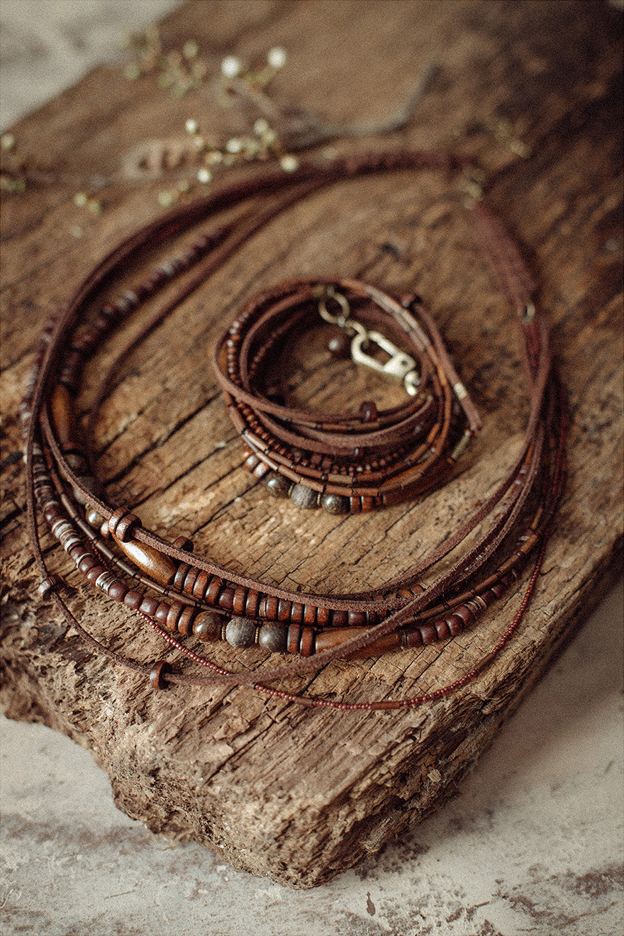 Multilayer bead string jewelry set