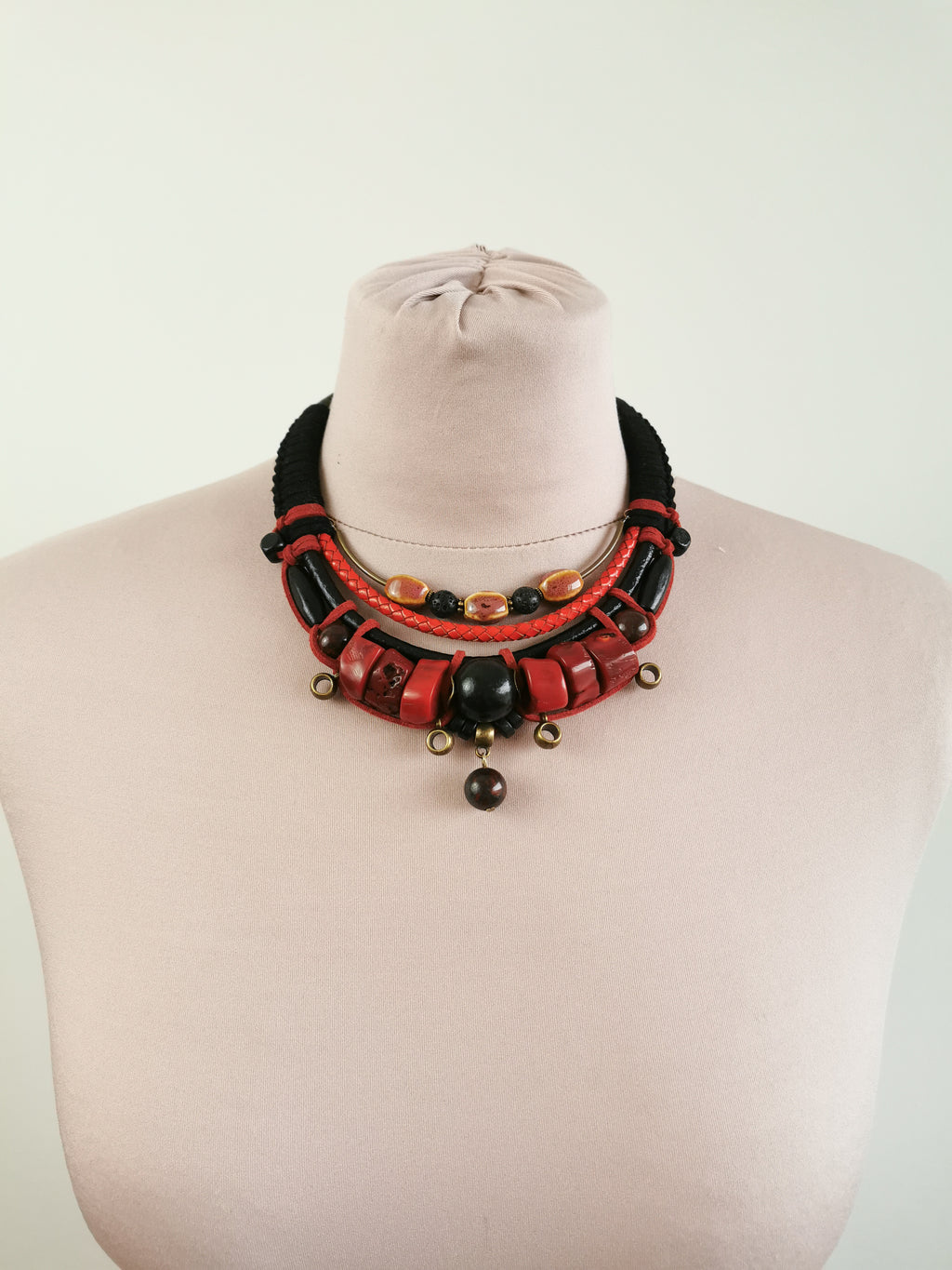 Tribal bead and cord jewelry set