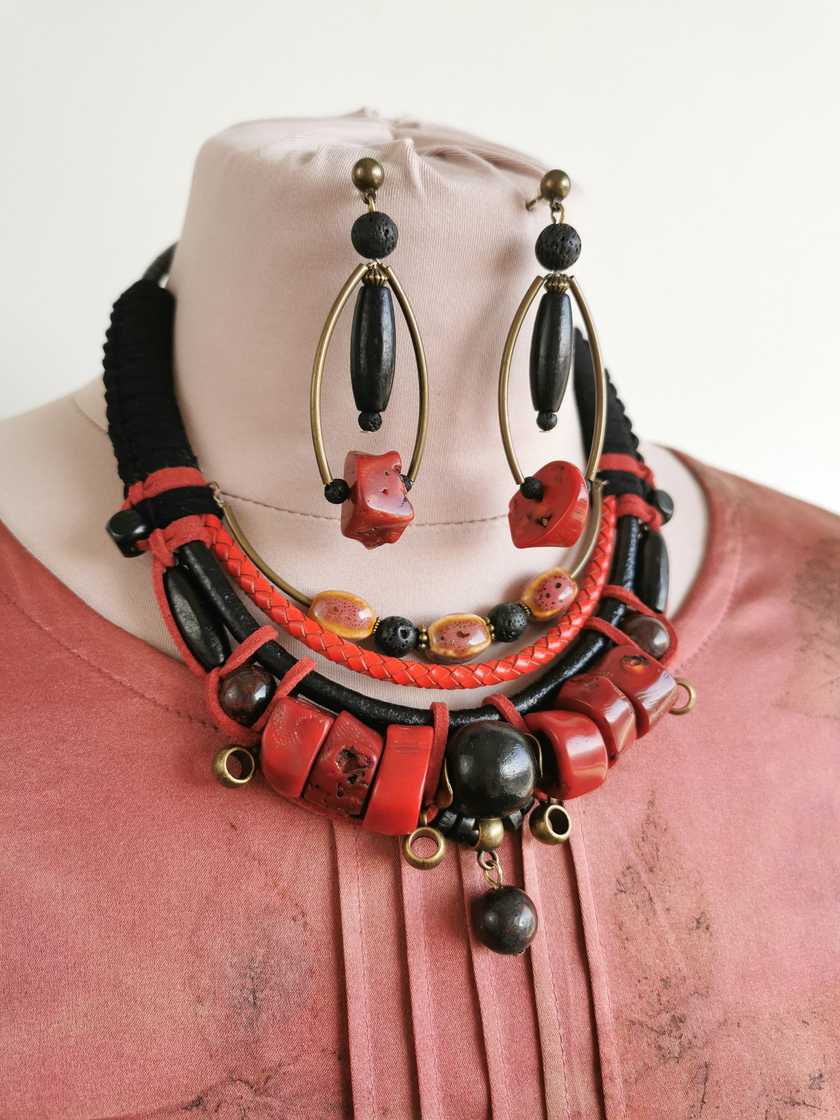 Tribal bead and cord jewelry set