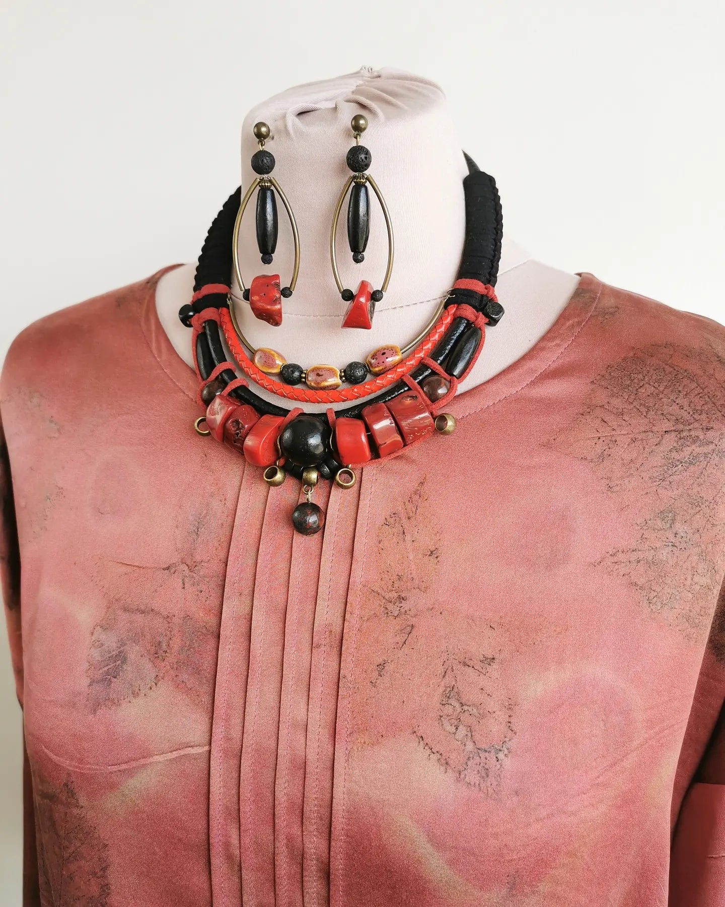 Tribal bead and cord jewelry set