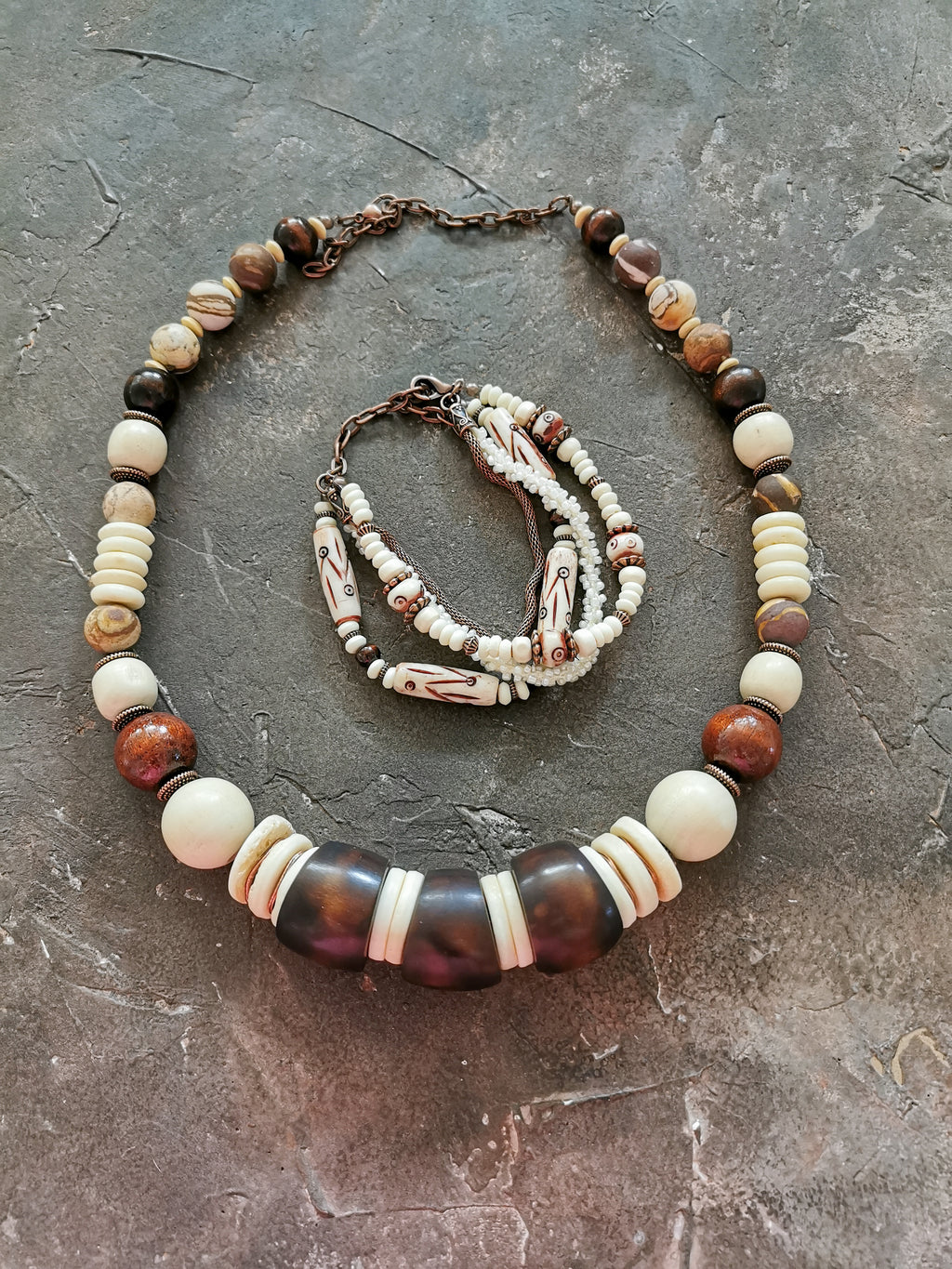 Etno bone bead jewelry set