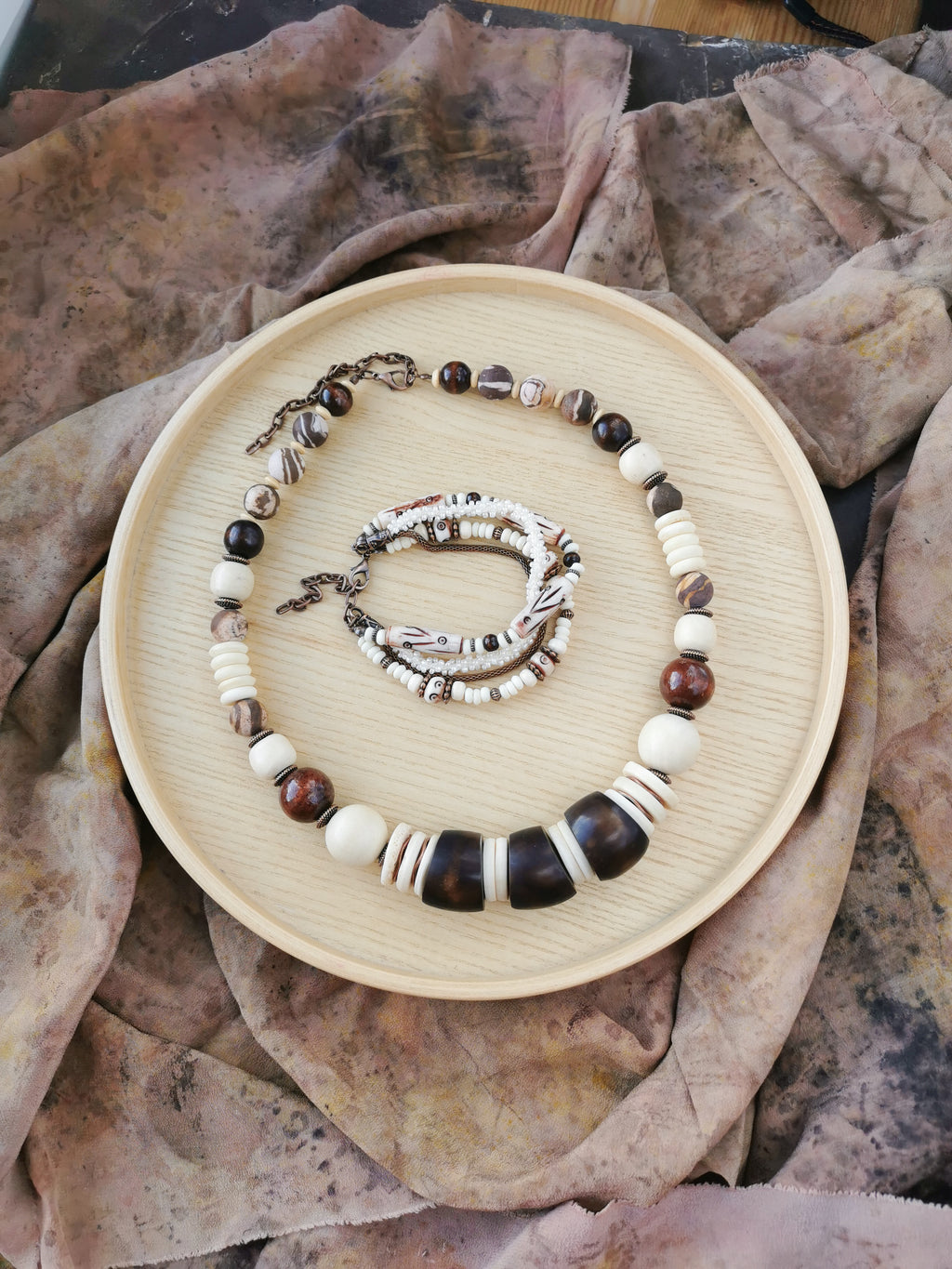 Etno bone bead jewelry set