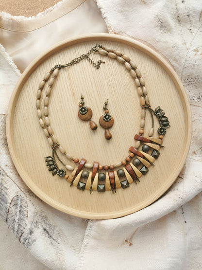 Etno Wood Bead Necklace with Earrings